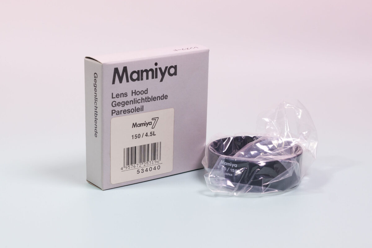 Lens hood Mamiya 7