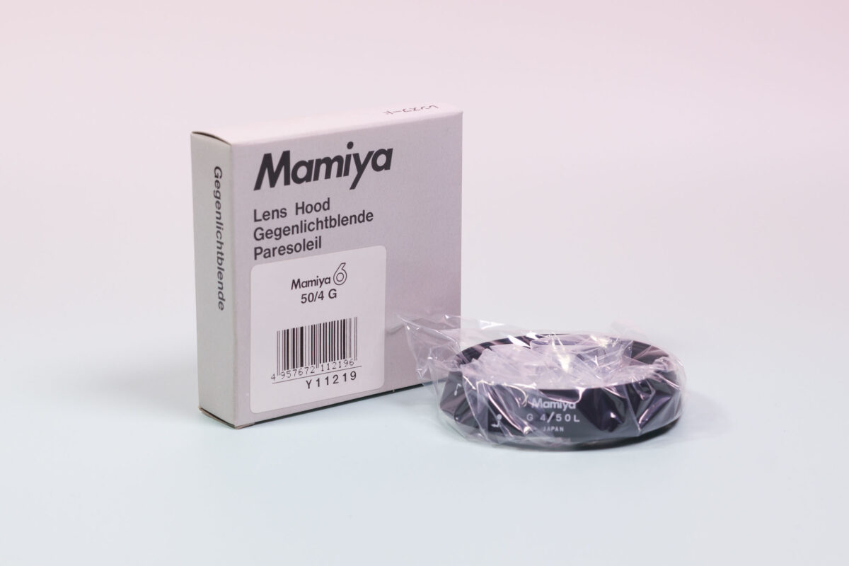 Lens hood for Mamiya 6