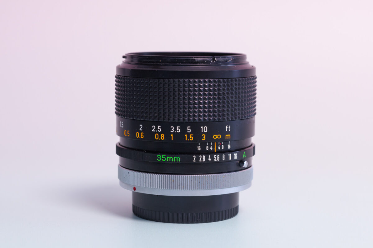 Canon lens FD 35mm f/2 S.S.C. Concave