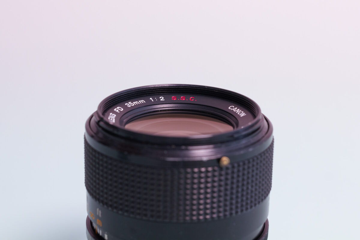 Canon lens FD 35mm concave