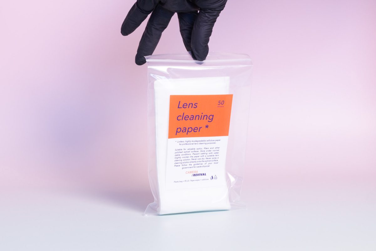 Lens cleaning paper