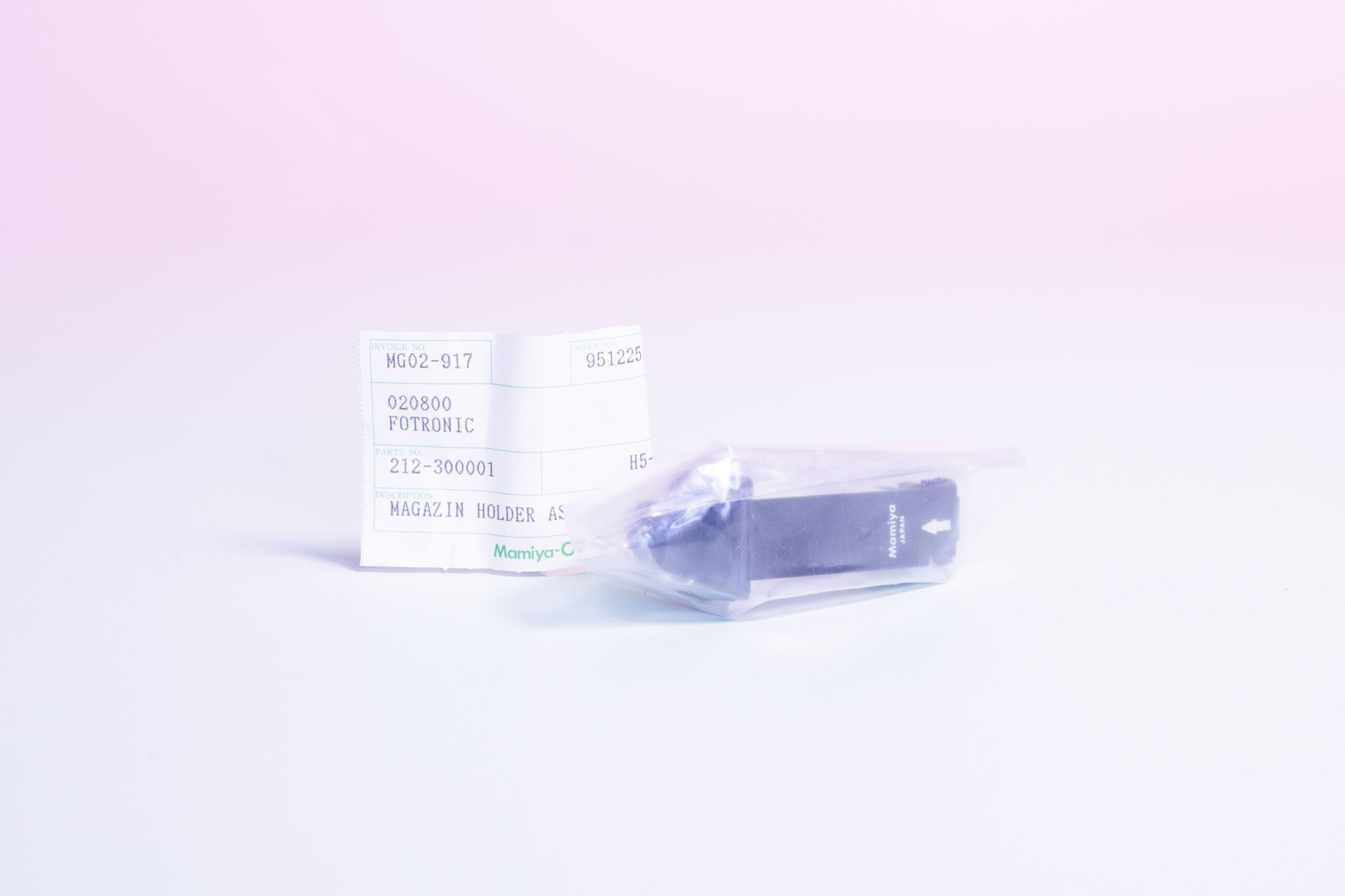 Mamiya 6 Panoramic adapter film canister holder